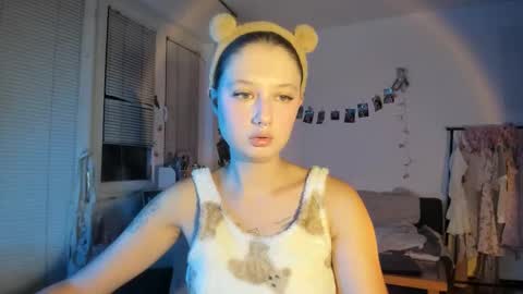 Snapshot of jenny_cox_love chatting on 2, 11, 2025 Jennifer Jenny Darling   online show from 2, 11, 2025