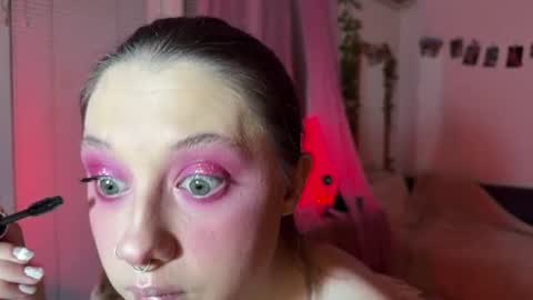 Jennifer Jenny Darling   online show from 22, 6, 2026