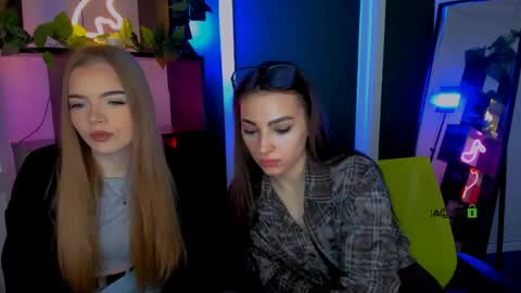 Snapshot of jenny_donne chatting on 24, 3, 2026 jenny_donne online show from 24, 3, 2026