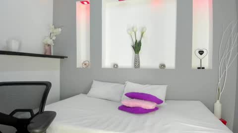 jenny_towers online show from 18, 12, 2024