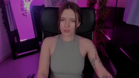 Snapshot of jennydens chatting on 27, 2, 2025 Jenny NO Nude online show from 27, 2, 2025