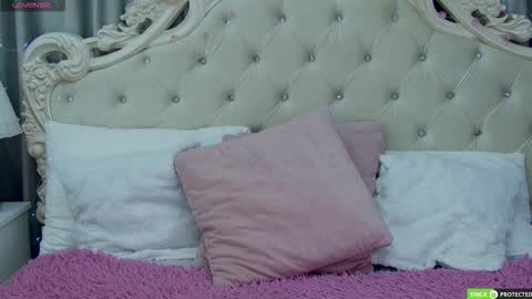 Jenny Ferguson online show from 25, 11, 2025