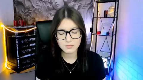 JENNY online show from 16, 6, 2026