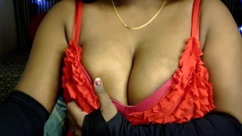 Snapshot of jennysinghaniya chatting on 8, 12, 2024 jenny online show from 8, 12, 2024