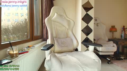 infamous blondiechloe.             Jennyjennywildd online show from 19, 1, 2026