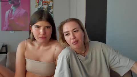 Hi hi We are Jessie and Betti online show from 16, 2, 2025