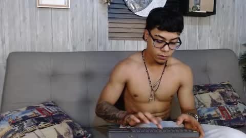 Snapshot of jeremy_wallker chatting on 5, 2, 2026 Jeremy online show from 5, 2, 2026