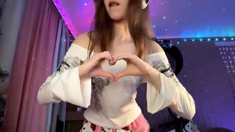 jerrienyhan online show from 8, 10, 2025