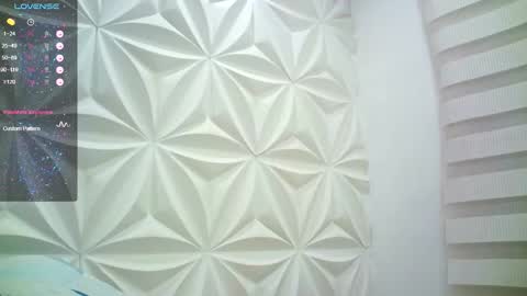 Snapshot of jerryandjessicaa chatting on 16, 11, 2025 Jess y Jerry online show from 16, 11, 2025