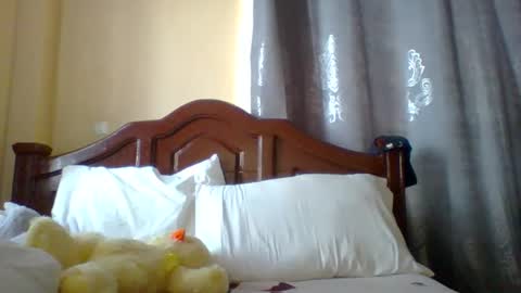 Snapshot of jerusa123 chatting on 12, 11, 2025 jerusa123 online show from 12, 11, 2025