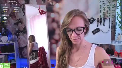 jesica_moon_peachyy online show from 6, 6, 2026