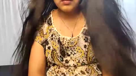 Jesmin online show from 13, 5, 2026