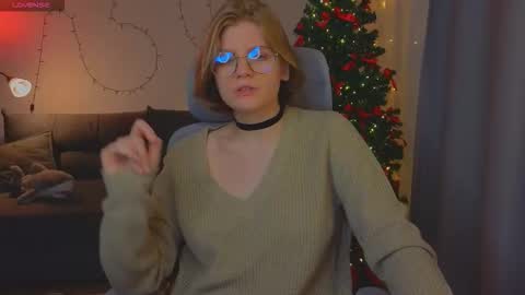  JessieVibes online show from 4, 12, 2025