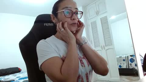 jessica herreraToday I will be your devil and you my victim online show from 4, 11, 2025