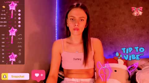 Snapshot of jess_kahawaty chatting on 25, 12, 2024 Jess online show from 25, 12, 2024