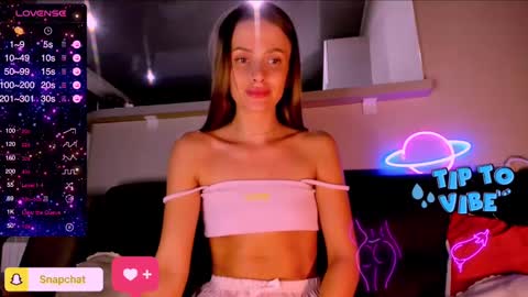 Snapshot of jess_kahawaty chatting on 5, 2, 2025 Jess online show from 5, 2, 2025