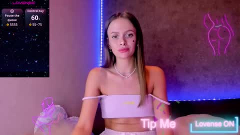 Snapshot of jess_kahawaty chatting on 14, 9, 2025 Jess online show from 14, 9, 2025