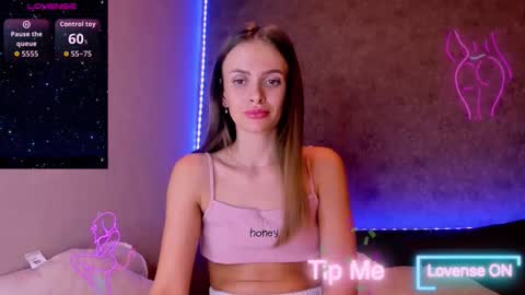 Snapshot of jess_kahawaty chatting on 5, 10, 2025 Jess online show from 5, 10, 2025