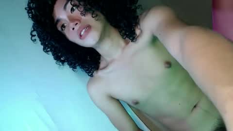 Snapshot of jessalicious1 chatting on 8, 3, 2025 jessalicious1 online show from 8, 3, 2025