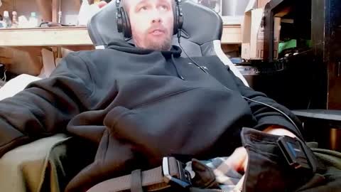 Snapshot of jesse_cash chatting on 17, 12, 2024 cummin0Nyou online show from 17, 12, 2024