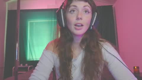 Snapshot of jesseisafriend chatting on 8, 9, 2025 Jesse online show from 8, 9, 2025