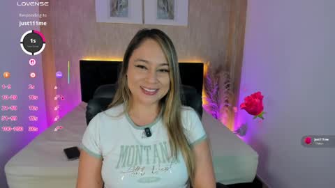 Snapshot of jessica_hotxxx chatting on 4, 4, 2026 Jessi online show from 4, 4, 2026