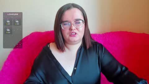Snapshot of jessica_joy_ chatting on 8, 10, 2025 Natalia online show from 8, 10, 2025