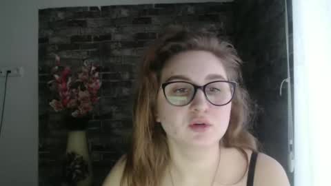 jessica_moul online show from 5, 2, 2025