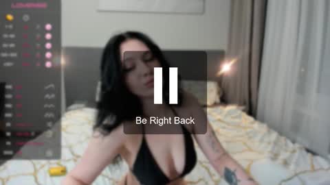 Snapshot of jessicamooon chatting on 27, 10, 2025 JessicaMooon online show from 27, 10, 2025