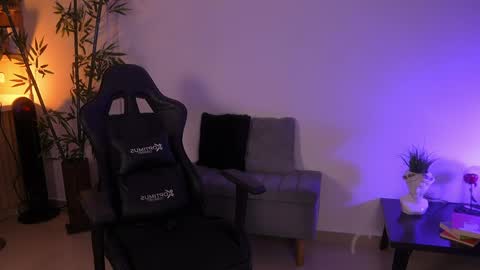  Jessica Pratt  IG jessicaxpratt online show from 2, 4, 2026