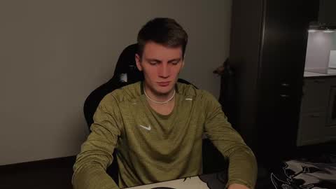 Snapshot of jessierise chatting on 4, 1, 2025 JessieRise online show from 4, 1, 2025