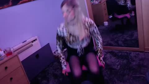 Jessiessicaxx online show from 15, 12, 2024