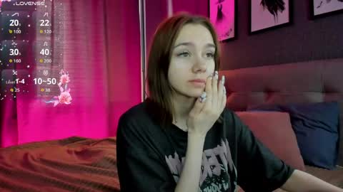 Snapshot of jessiexxiv chatting on 6, 6, 2026 Jessie online show from 6, 6, 2026