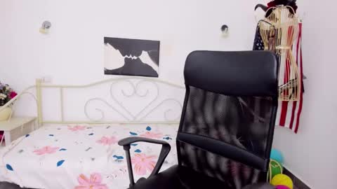 Jessy online show from 15, 1, 2025