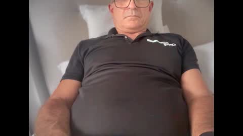 Jesuiscoquin online show from 16, 3, 2026