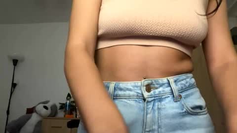 Snapshot of jettycuteeva chatting on 6, 11, 2025 Eva online show from 6, 11, 2025