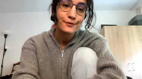 Snapshot of jettycuteeva chatting on 9, 11, 2025 Eva online show from 9, 11, 2025