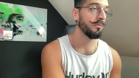 Snapshot of jeunemek00779042 chatting on 21, 9, 2025 JEUNEMEK007 online show from 21, 9, 2025