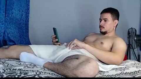 Snapshot of jeycob_happy97 chatting on 17, 7, 2026 Juan David online show from 17, 7, 2026