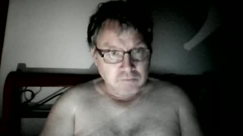 jezzajerry online show from 15, 4, 2026