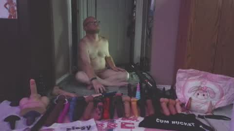 Nasty Cumslut online show from 19, 7, 2026