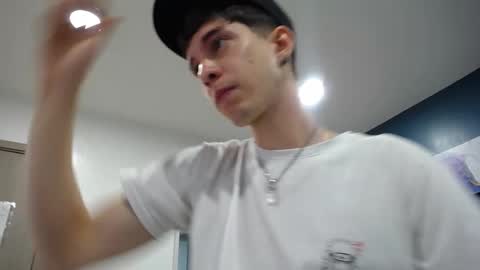 Snapshot of jheampiero chatting on 14, 10, 2025 Jheampiero online show from 14, 10, 2025