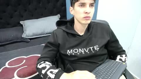 Snapshot of jheampiero chatting on 29, 10, 2025 Jheampiero online show from 29, 10, 2025