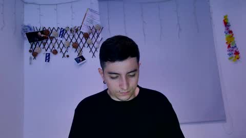 Snapshot of jhoan_saenz chatting on 25, 1, 2025 Jhoan Saenz online show from 25, 1, 2025