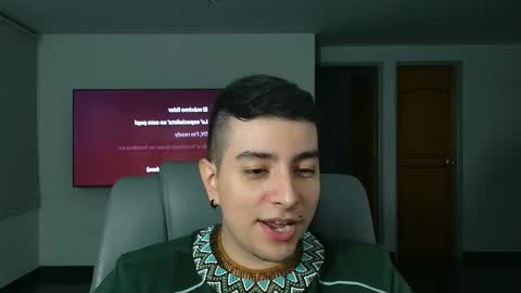 Snapshot of jhoan_saenz chatting on 25, 10, 2025 Jhoan Saenz online show from 25, 10, 2025