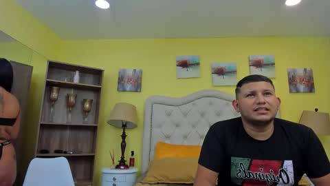 Snapshot of jhon_and_catalina chatting on 17, 10, 2025 jhon_and_catalina online show from 17, 10, 2025