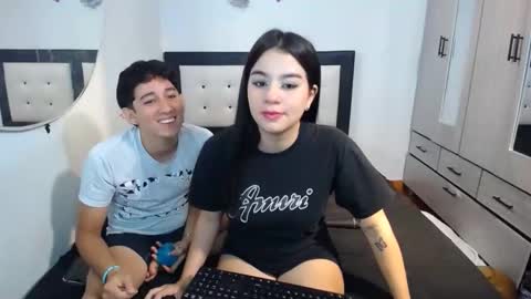 Jhon and nicolle online show from 26, 11, 2025