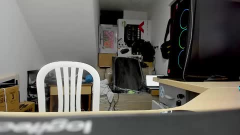 Snapshot of jhonatan_morales_s chatting on 17, 10, 2025 jhonatan_morales_s online show from 17, 10, 2025