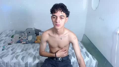 jhonay__cute online show from 28, 4, 2026
