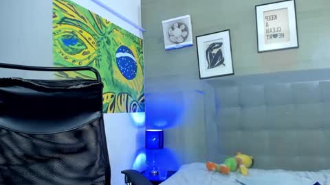 Snapshot of jhonny_flames7 chatting on 13, 9, 2025 jhonny online show from 13, 9, 2025